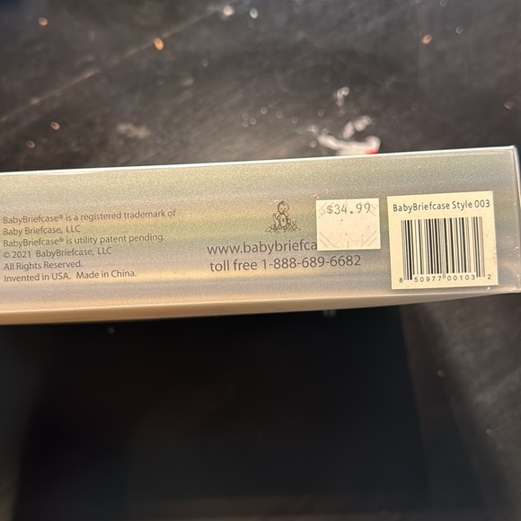 Baby briefcase with tabs for important information - Picture 3 of 3